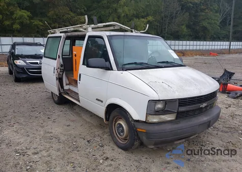 1998 Chevrolet Astro z USA, uszkodzony, nr VIN 1GCDM19W7WB162837